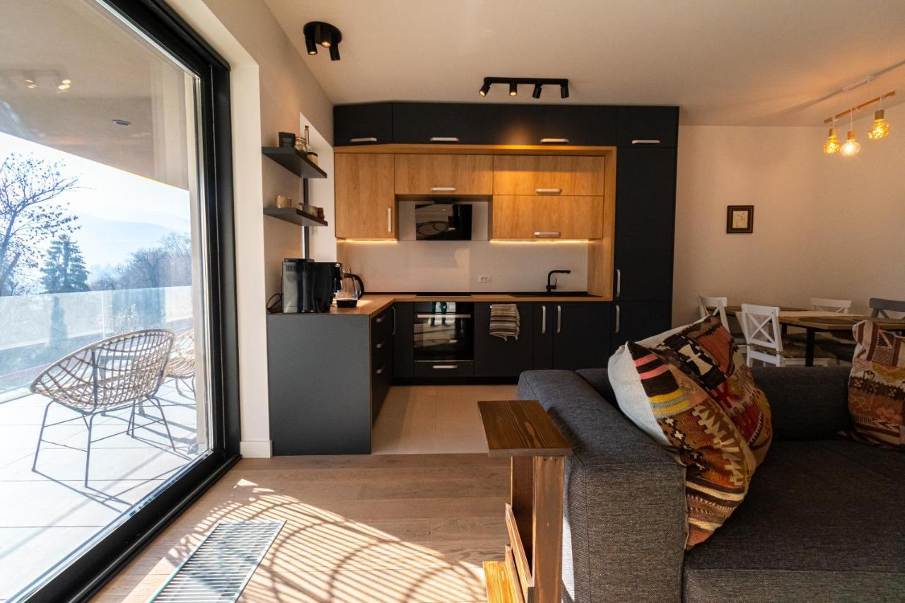 Mirador Bohemian Apt With Views Over Old Town And Tampa Mountain, Near Poiana Braşov Exteriör bild